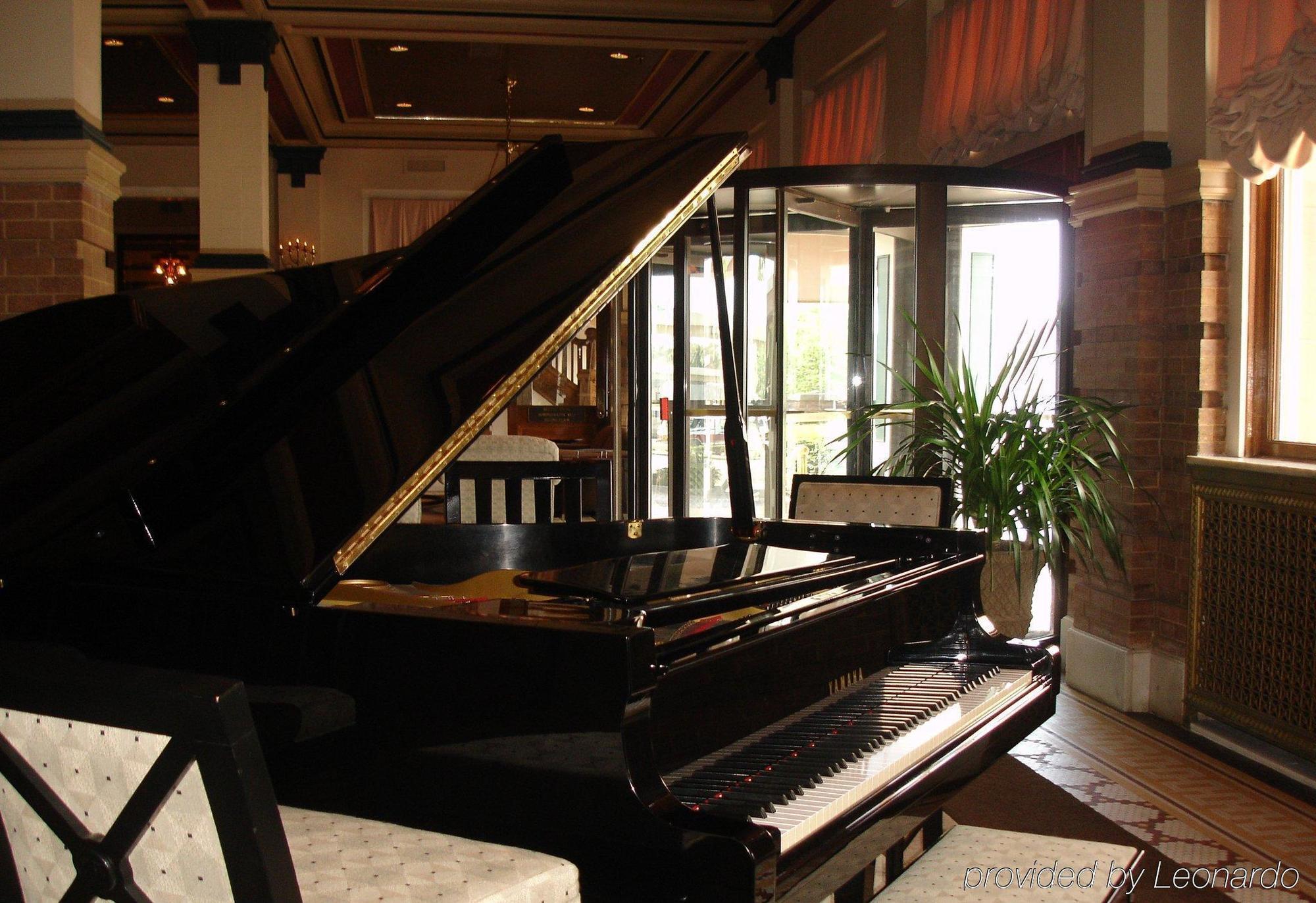 Crowne Plaza Pensacola Grand Ξενοδοχείο Εξωτερικό φωτογραφία